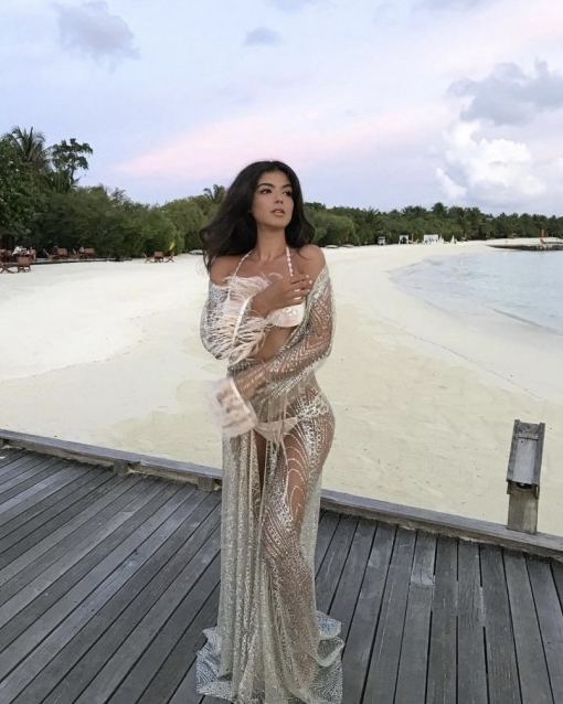 konyaescortelanur-1 Selam Ben Konya Escort Elanur Konya'da Tutku Dolu Anlar İçin Burdayım